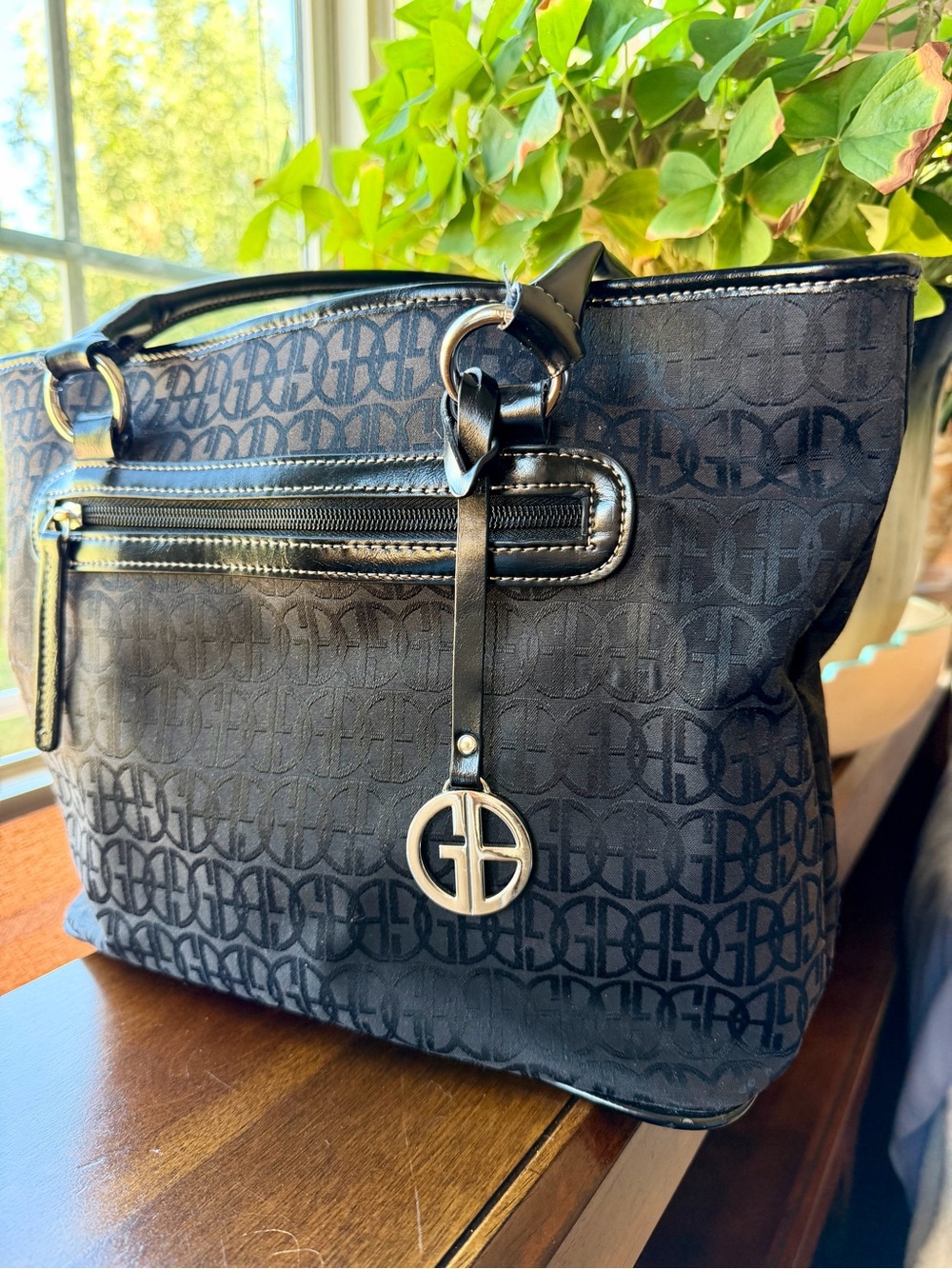 ♥️ Giani Bernini Black Signature Monogram Tote Shoulder Bag